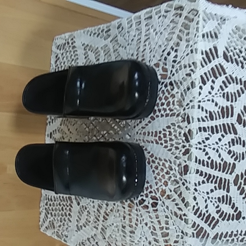 Dansko Morrow ladies clogs 8n/38
